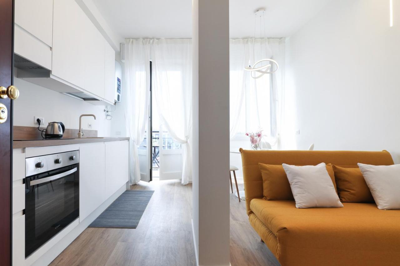 Primopiano - Padova 320 Lägenhet Milano Exteriör bild