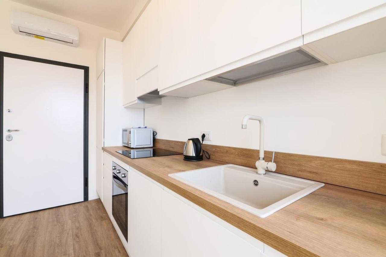 Primopiano - Padova 320 Lägenhet Milano Exteriör bild