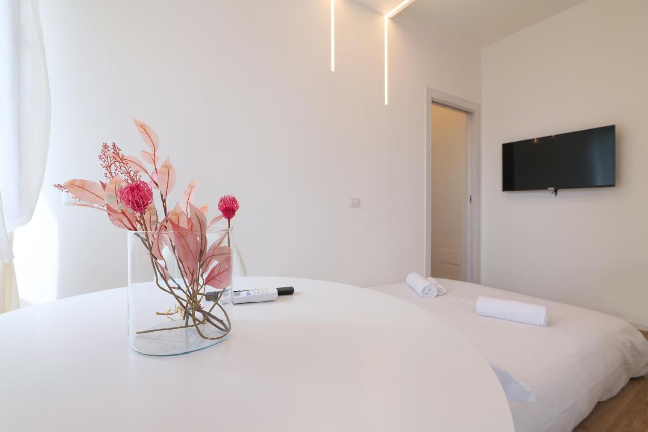 Primopiano - Padova 320 Lägenhet Milano Exteriör bild