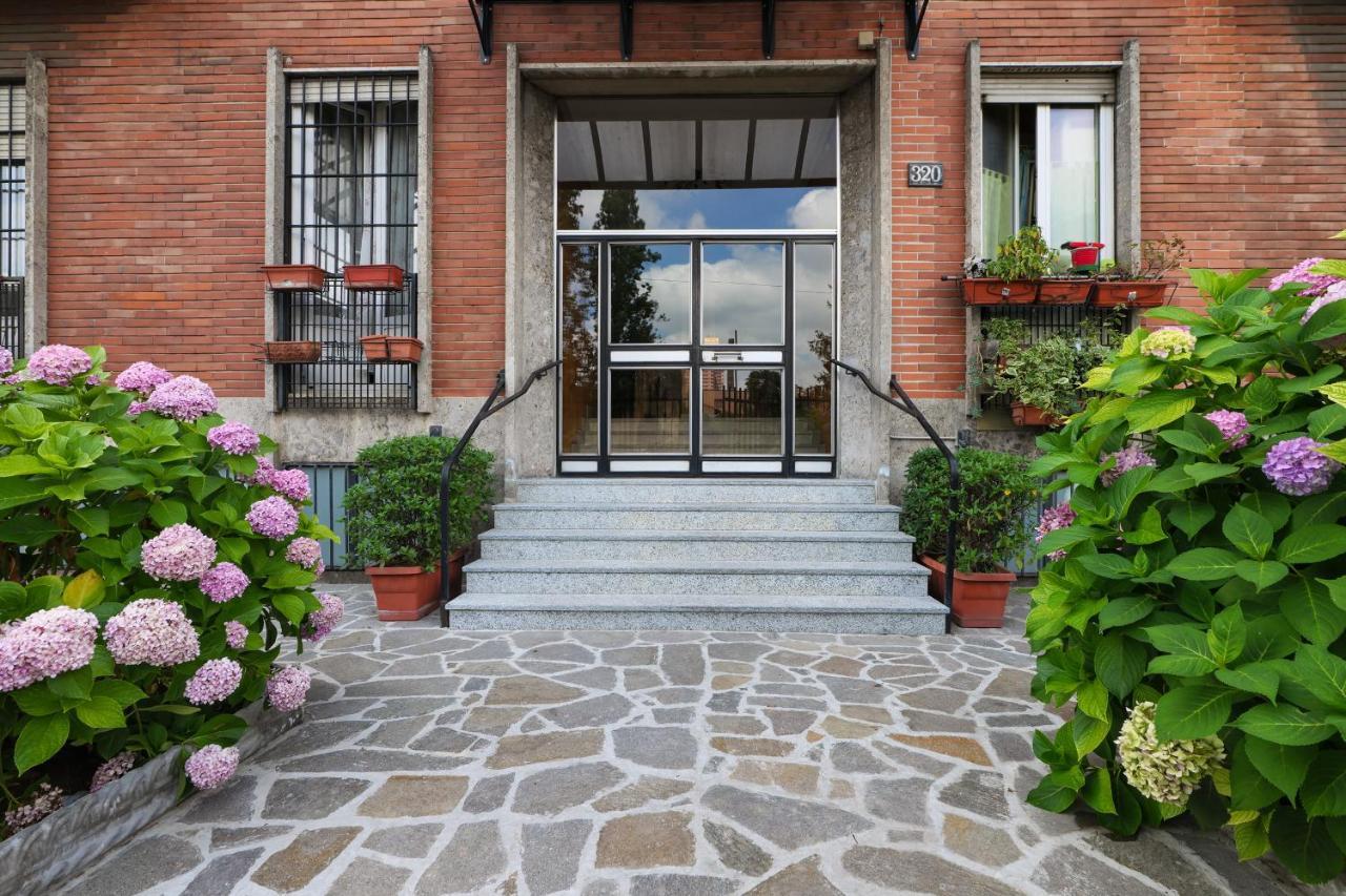 Primopiano - Padova 320 Lägenhet Milano Exteriör bild