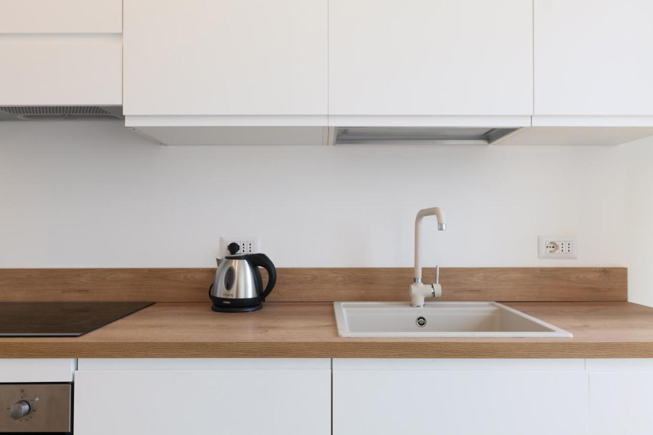 Primopiano - Padova 320 Lägenhet Milano Exteriör bild